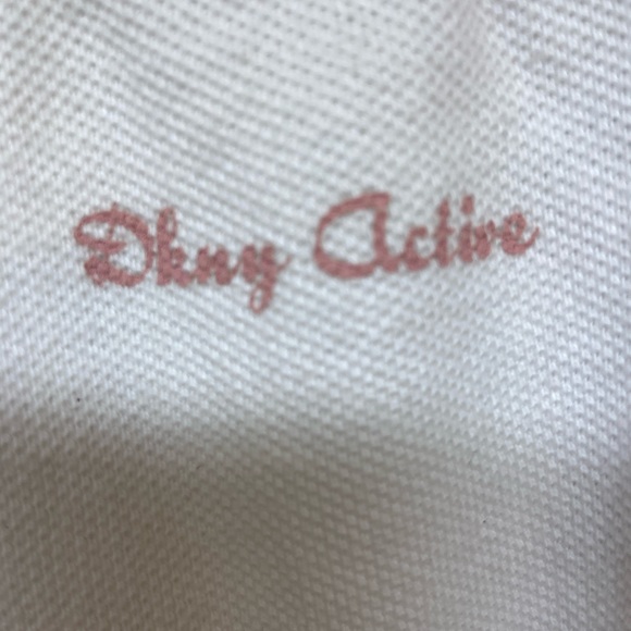 Bermudas DKNY sweats in a 60s style - Picture 3 of 6